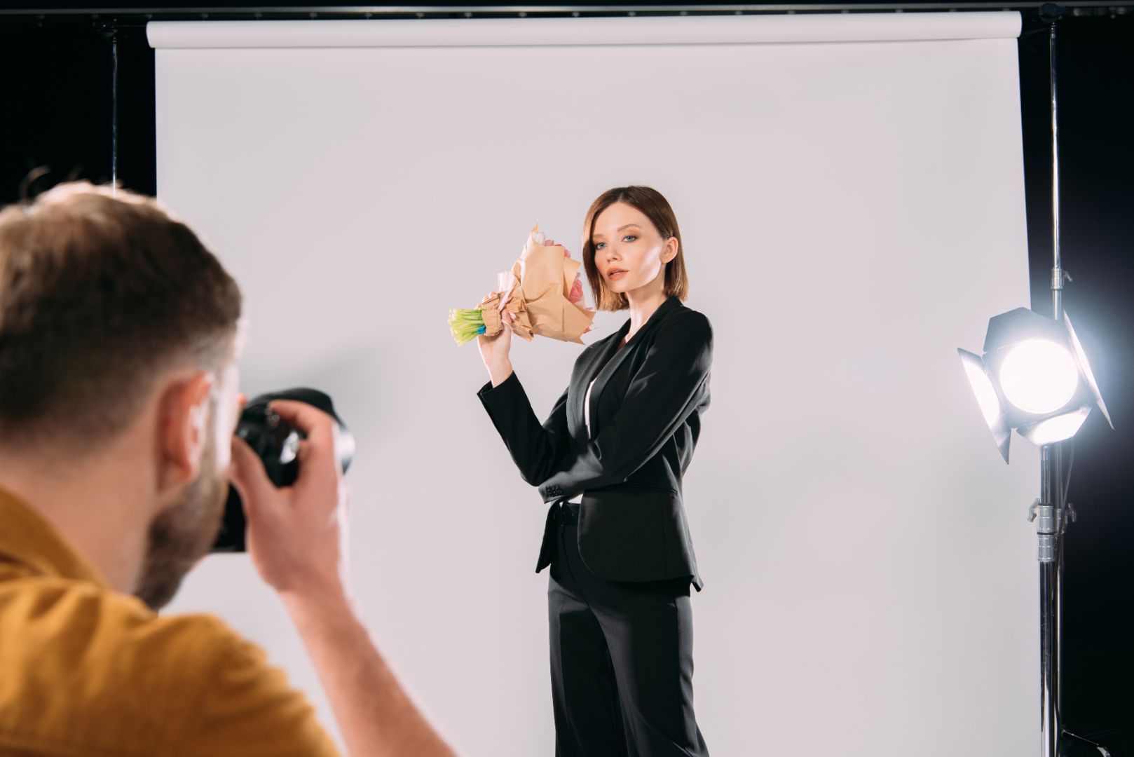 Elle réduit de 87% vos rides : la crème au collagène Aroma-Zone est le produit tendance de 2026 - Le Parisien